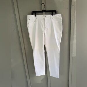 Bass white skinny fit jeans